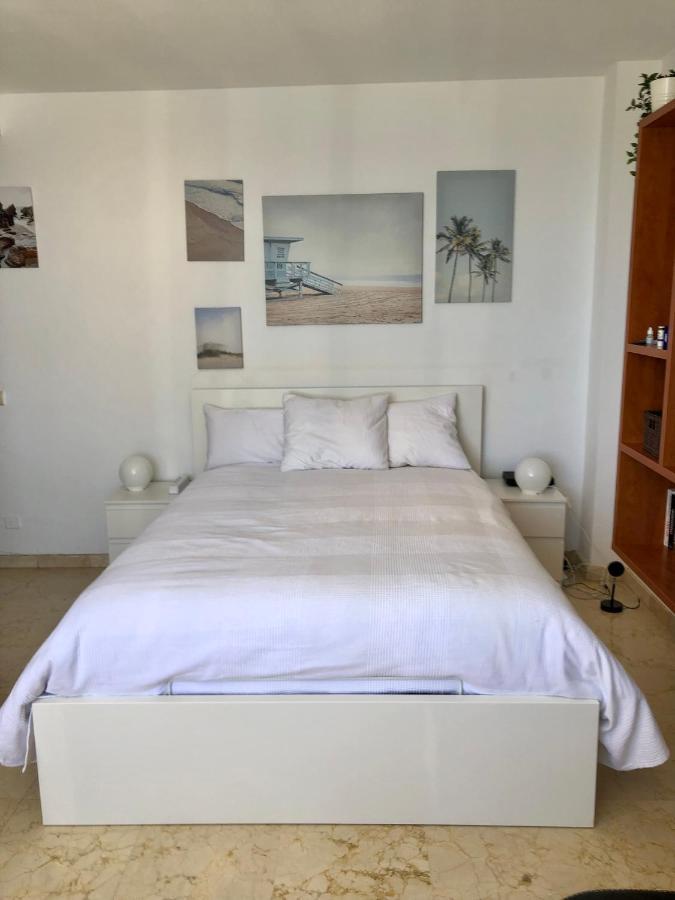 Apartamentos La Roca Costa Del Sol Торремолінос Екстер'єр фото